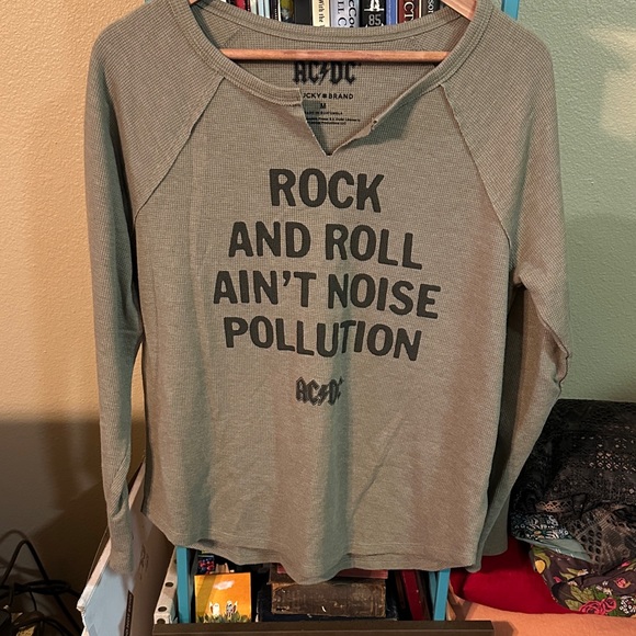 AC/DC Lucky Brand Tops - AC/DC Lucky Brand Khaki Long Sleeve Women's waffle Knit Raglan Tee